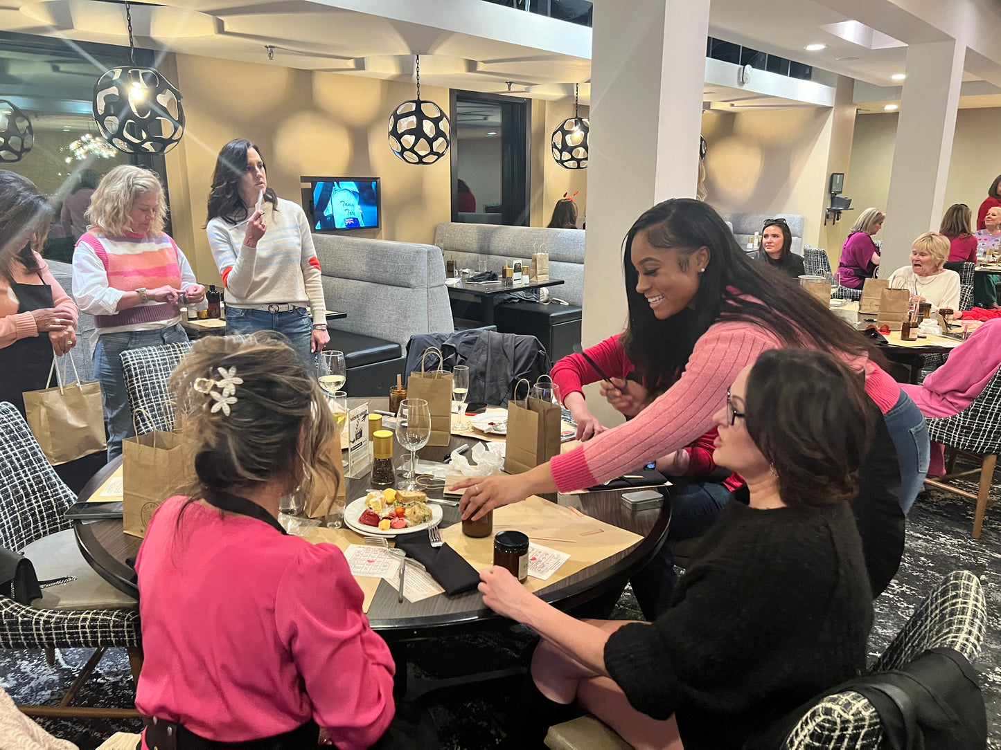 🎄The Holiday Candle Making Workshop 🎄12/19/2025 6-8pm